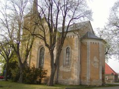 pohled zezadu zprava