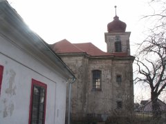 pohled na přední část zleva