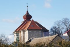 pohled zezadu zprava