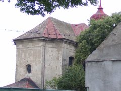 pohled zezadu zleva