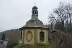 pohled zleva