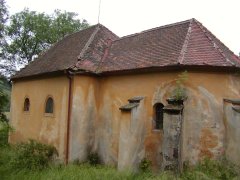 pohled zezadu zprava