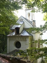 pohled zezadu zleva