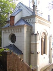 pohled zezadu zleva
