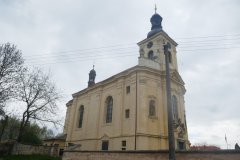 pohled zepředu zleva