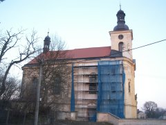 pohled zleva