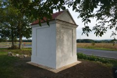 pohled zezadu zprava