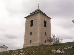 pohled zezadu zleva