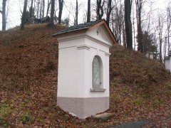 6. kaplička zepředu zleva