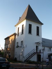 pohled zepředu zprava