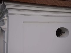 detail pravé stěny