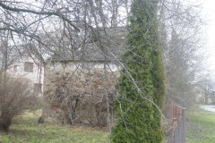pohled zleva