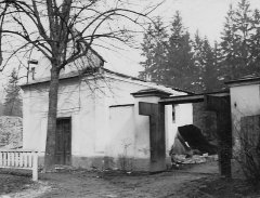 kaple po požáru