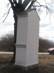 pohled zezadu zprava
