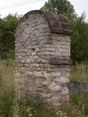 pohled zezadu zleva