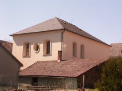 pohled zezadu zleva