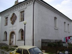 pohled zepředu zprava