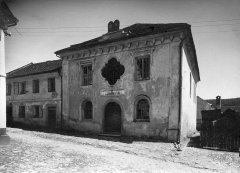 západní průčelí synagogy
