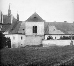 kostel před požárem
