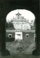 starší foto kostela