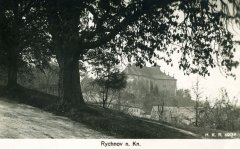 dobová pohlednice s námětem kostela