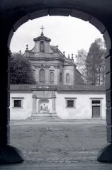 starší foto kostela