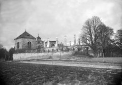 kostel a piaristické gymnázium po požáru