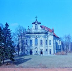 starší foto kostela