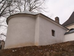 pohled zezadu zleva