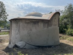 pohled zezadu zprava