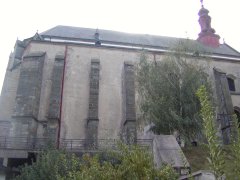 pohled zleva