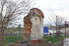 pohled zezadu zleva