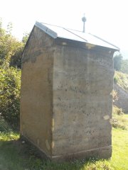 pohled zezadu zleva