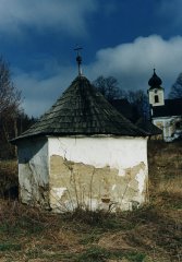pohled zezadu zprava