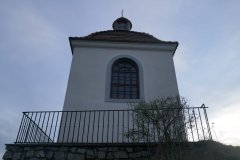 pohled zleva