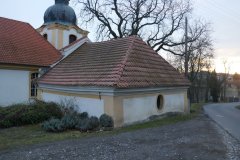 pohled zezadu zprava