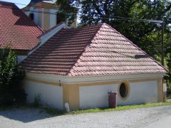 pohled zezadu zprava