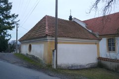 pohled zezadu zleva