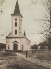 starší foto kostela