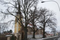 pohled zepředu zprava