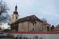 pohled zezadu zprava