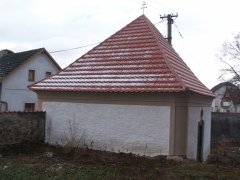 pohled zleva