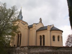 pohled zezadu zprava