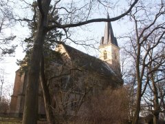 pohled zezadu zleva