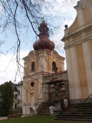 pohled zepředu zprava