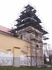 pohled zezadu zleva
