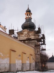 pohled zezadu zleva