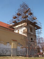 pohled zezadu zleva