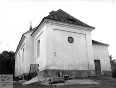 starší foto kostela