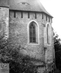 presbytář kostela